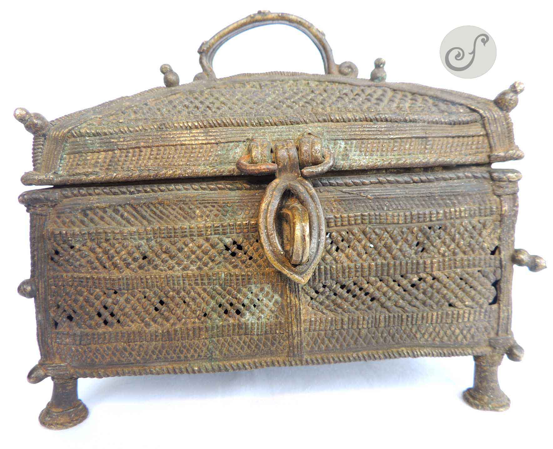 Antique-Dhokra-Storage-Box
